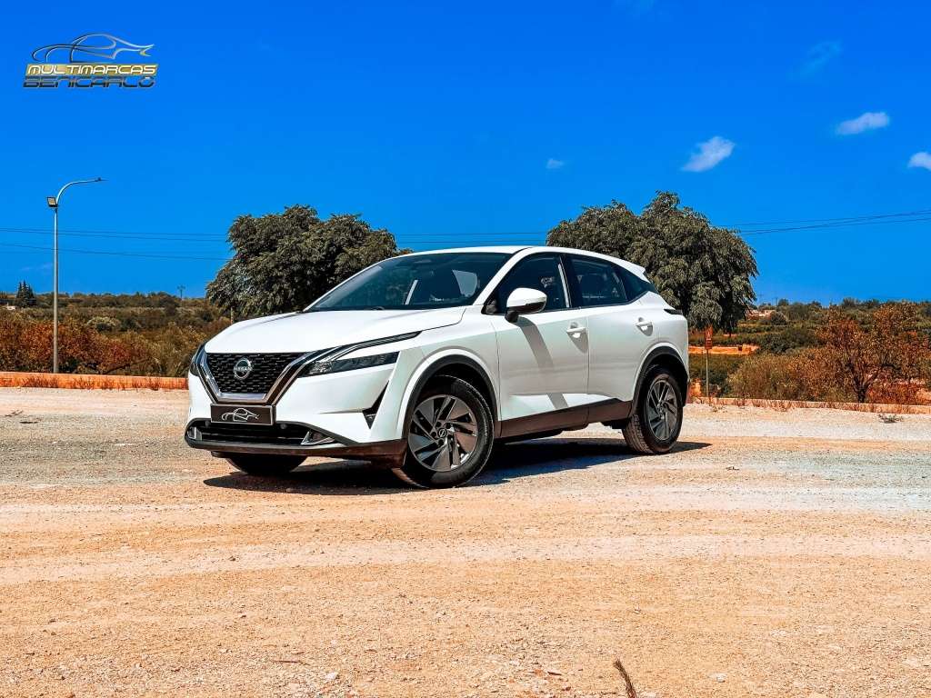 Nissan Qashqai 1.3 DIG-T mHEV 12V Acenta 4x2 103kW - foto 1