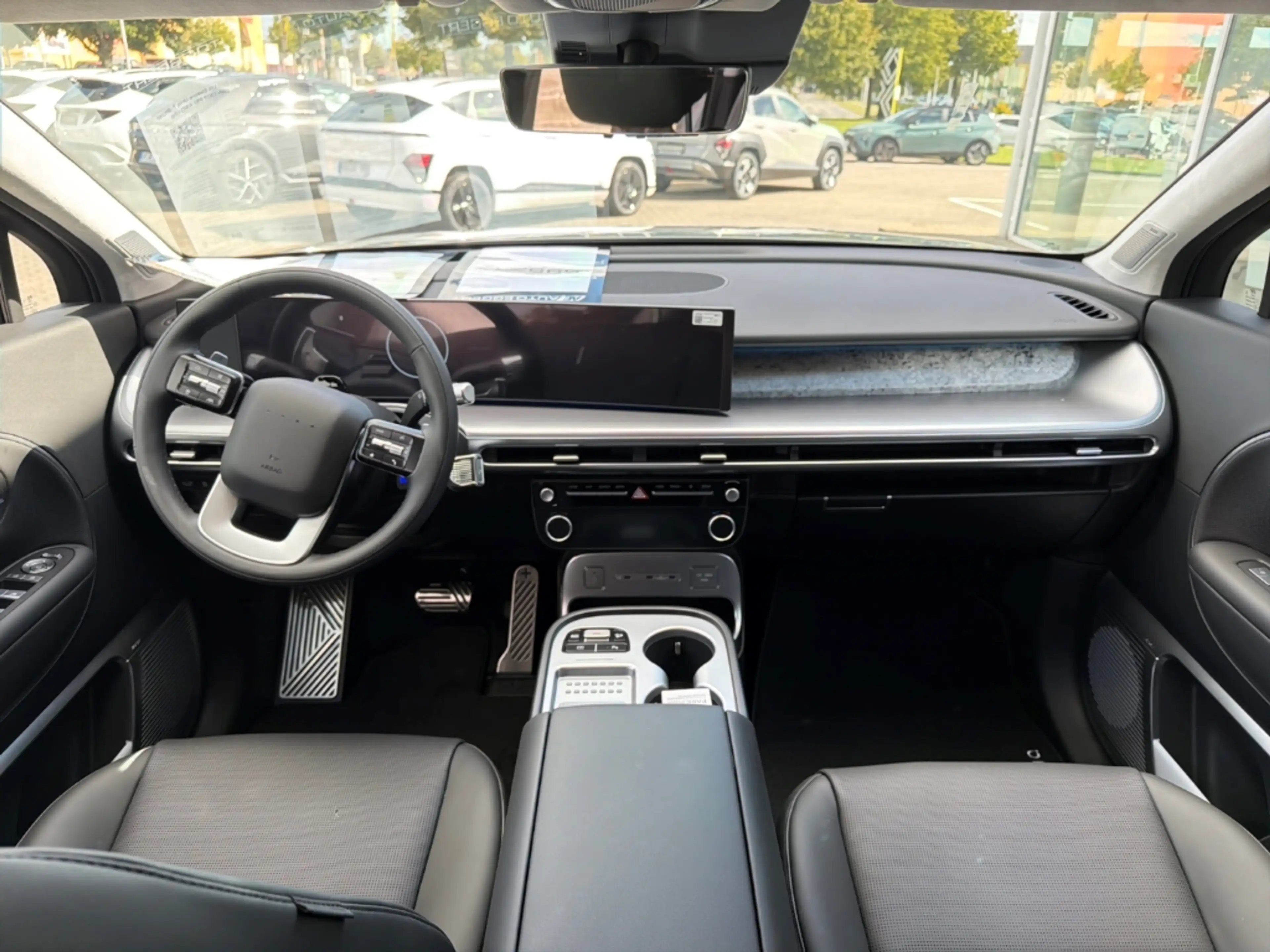 Hyundai IONIQ 9 226 kW Elektro Uniq 7-Sitzer (MY26) 110 kWh (307 P — photo 8