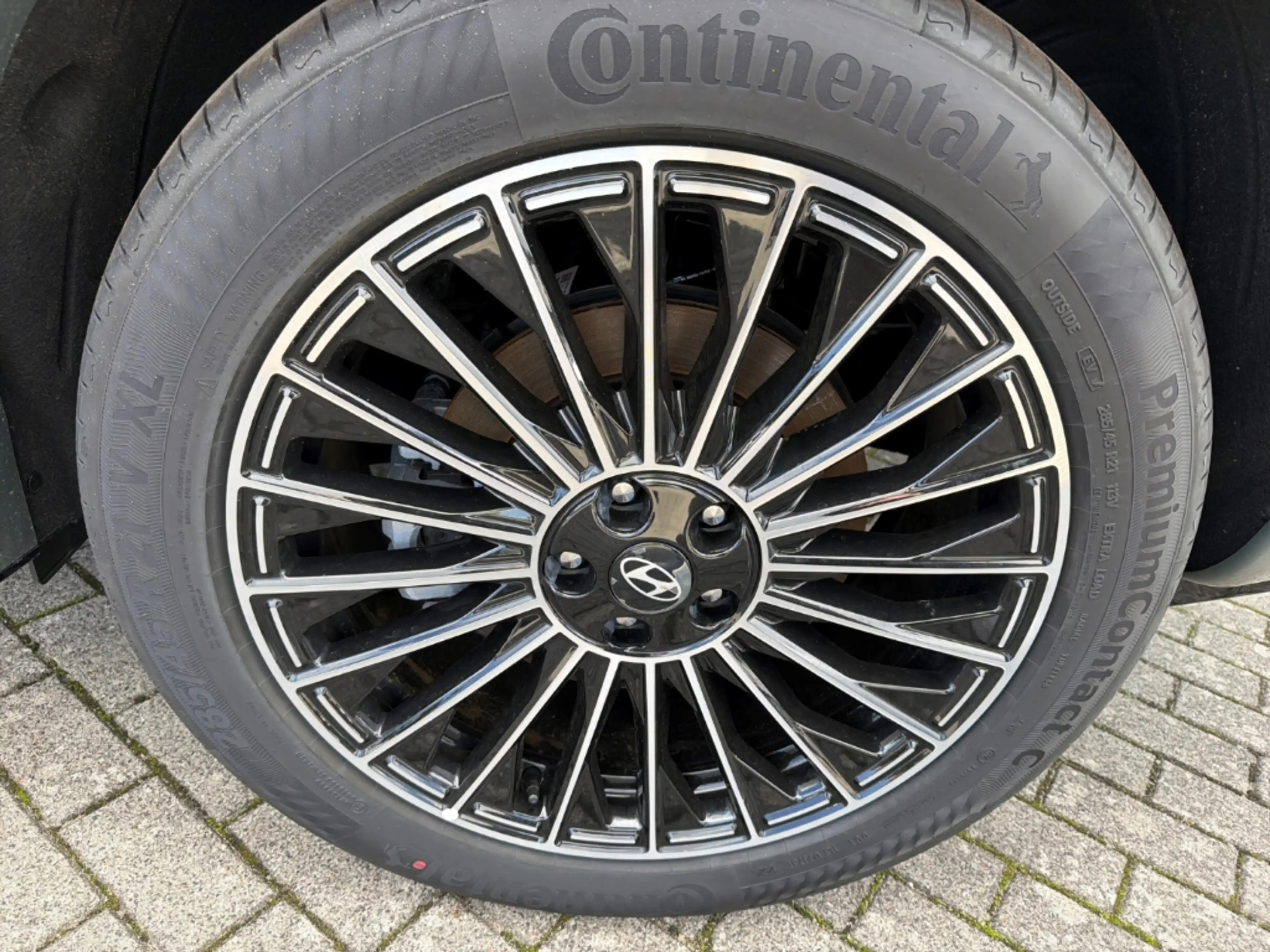 Hyundai IONIQ 9 226 kW Elektro Uniq 7-Sitzer (MY26) 110 kWh (307 P — photo 6