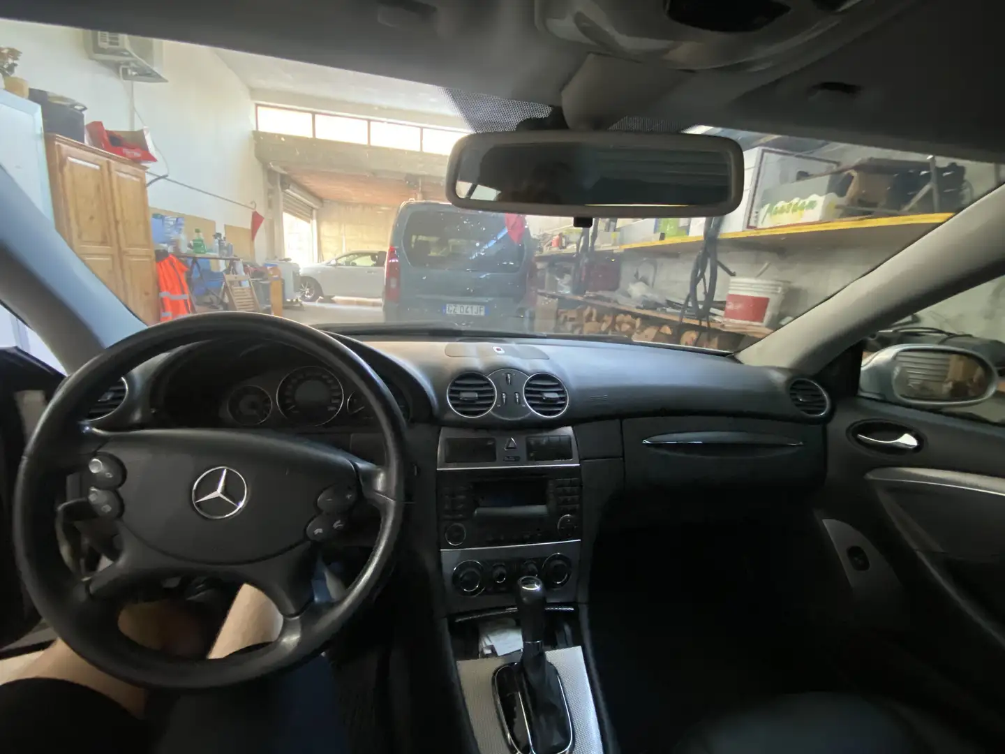 Mercedes-Benz CLK 270 Coupe cdi Avantgarde c/pelle - 2