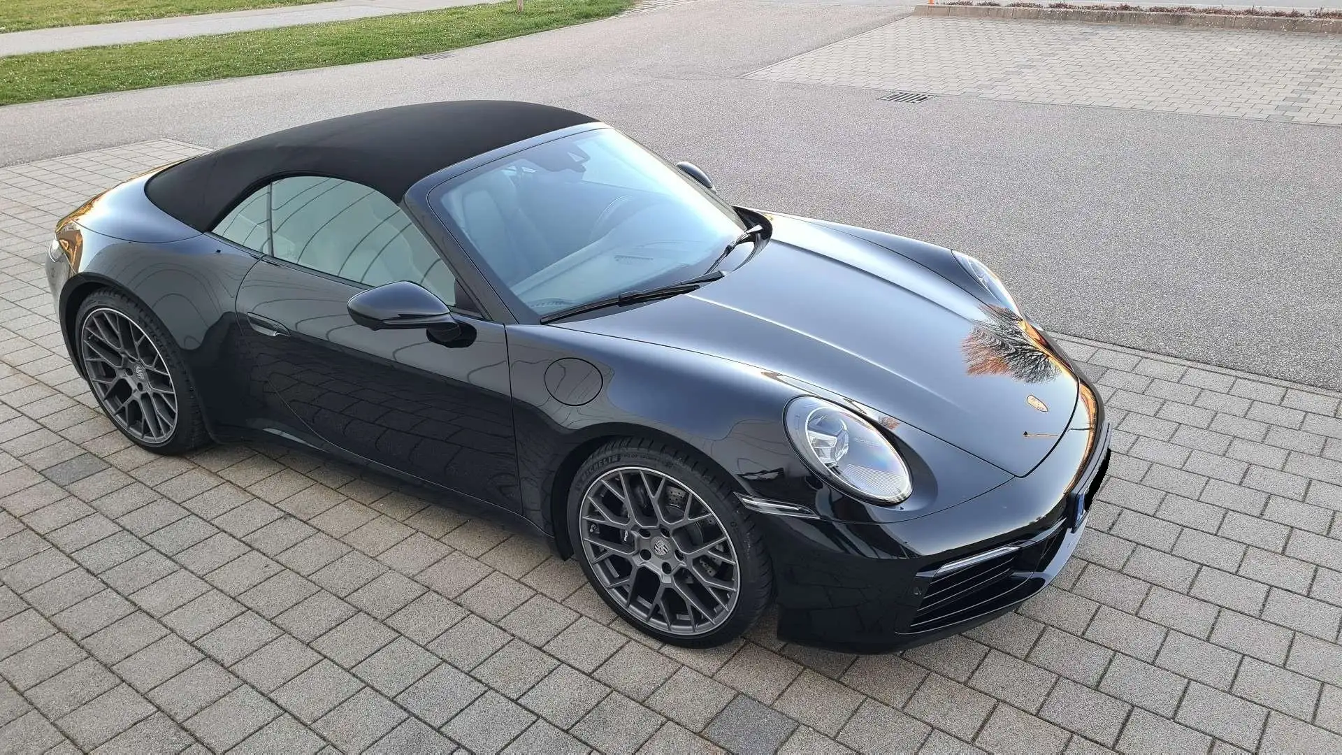 Porsche 992 Carrera Cabr."Black",MATRIX,SAGA,360°Spyder21" Schwarz - 1