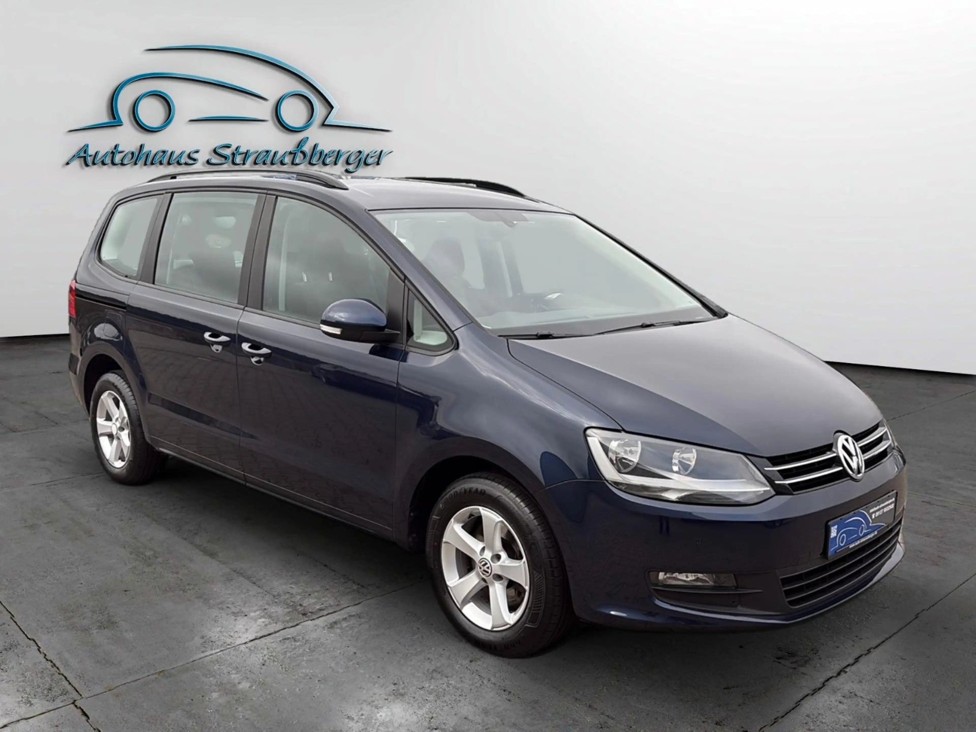 Volkswagen Sharan /AHK/PDC/3-Zonen/SHZ/Nebel/Abbiege/TÜV — photo 6