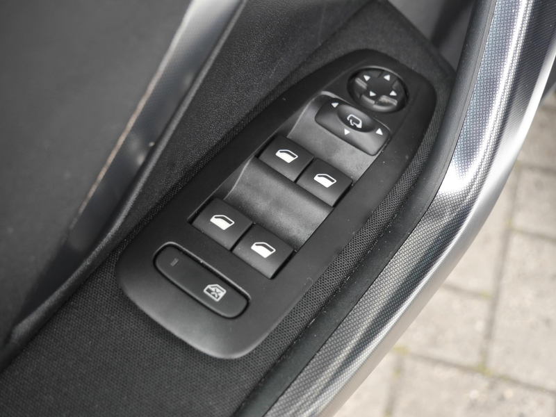 Peugeot 2008 1.2 PureTech Allure | Automaat | Panoramadak | Par — photo 14