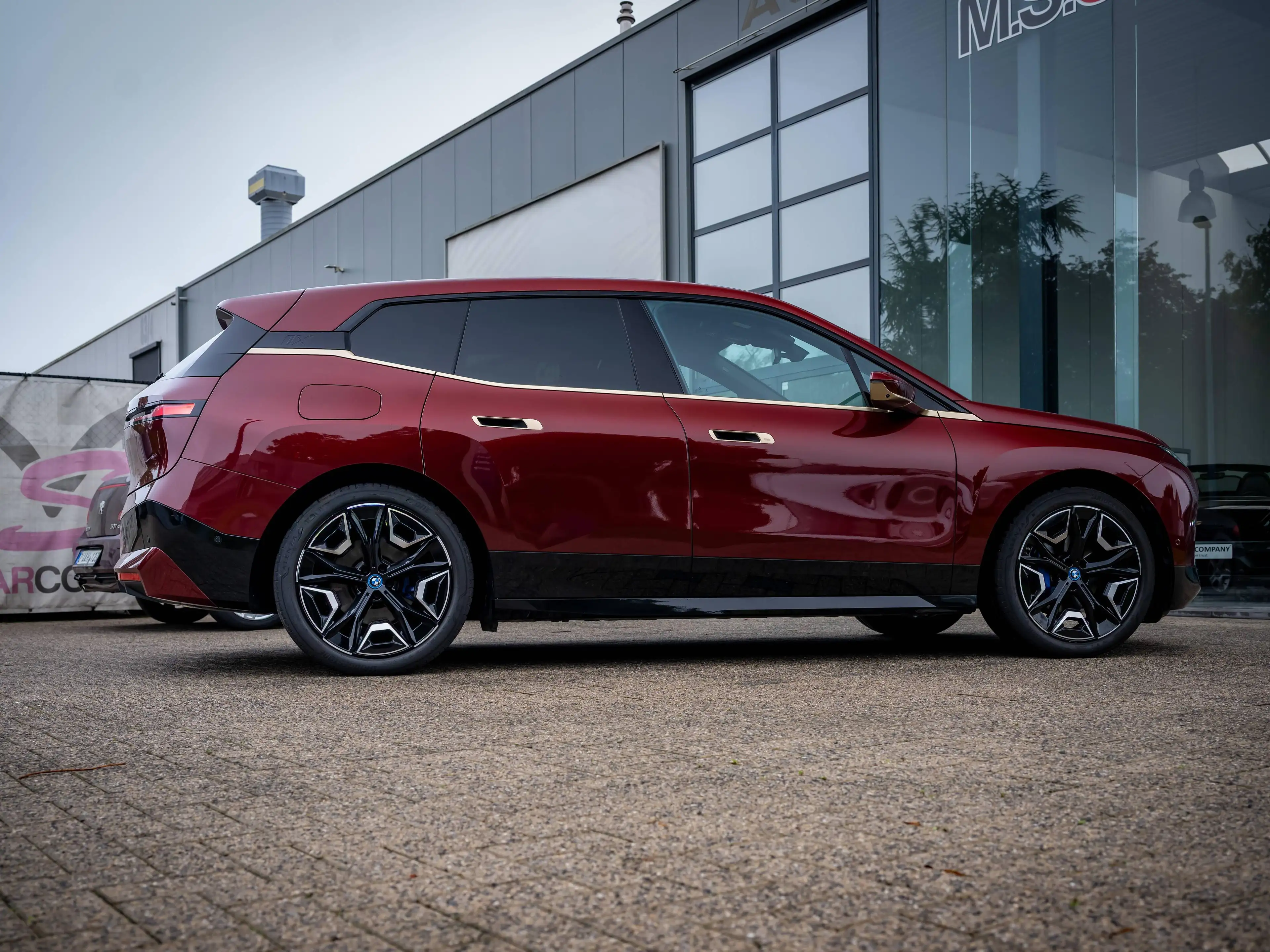 BMW iX iX 76.6 kWh xDrive40*Panodak*Lane assist*Nieuwstaat* — photo 7