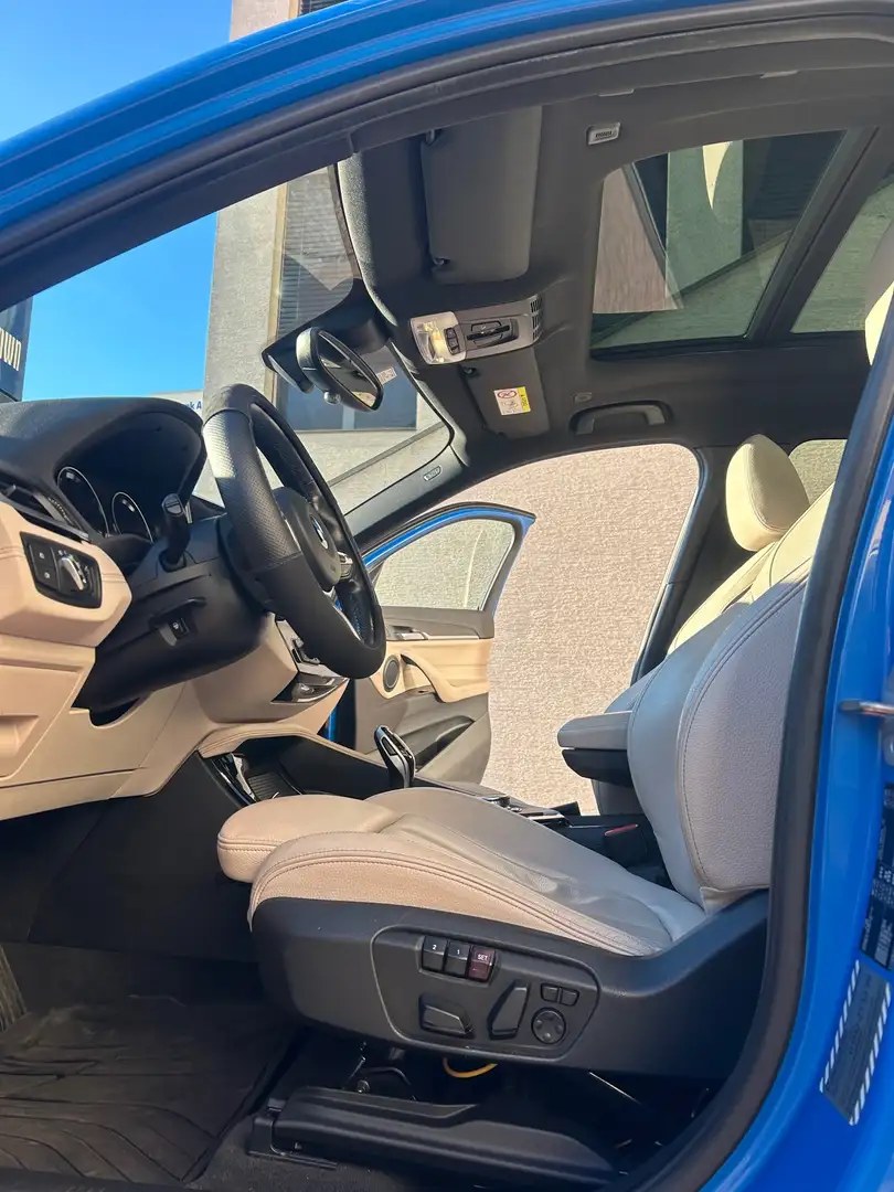 BMW X2 sDrive18i Advantage Aut. Blau - 2