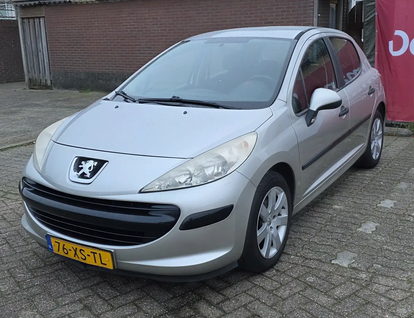 Peugeot 207 1.4 VTi XR Zilver - 2