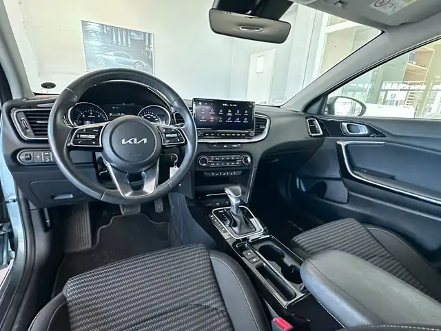 Kia Ceed view 6