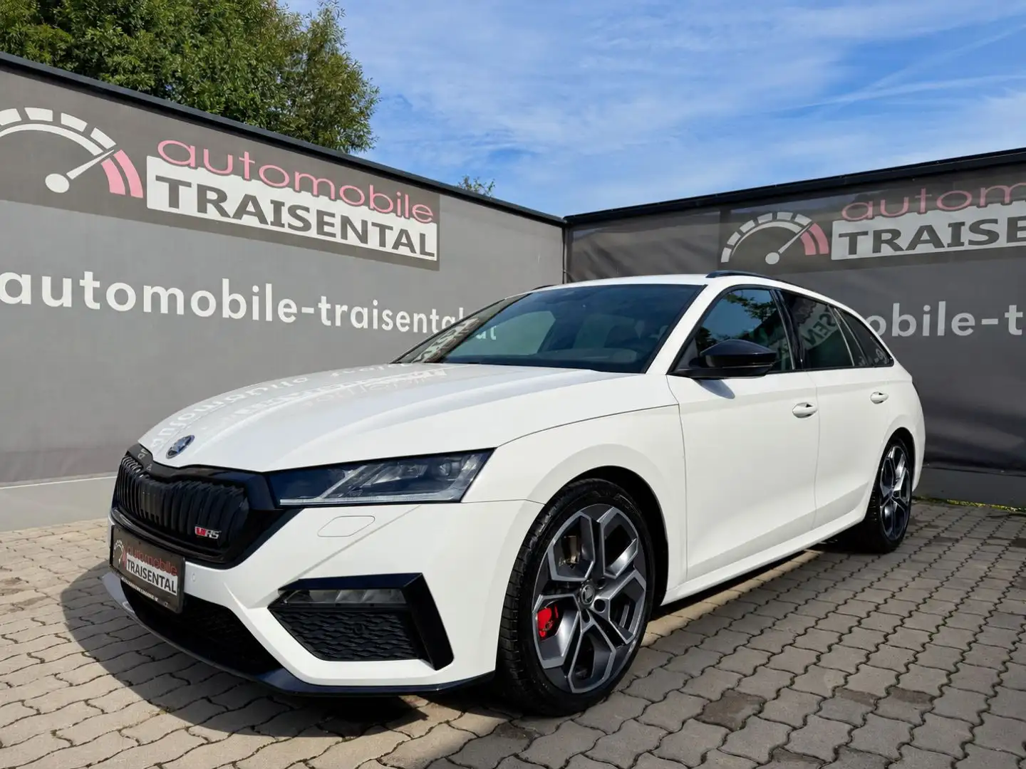 Skoda Octavia 2.0 TDI DPF RS HeadUp/MatrixLED! Weiß - 1