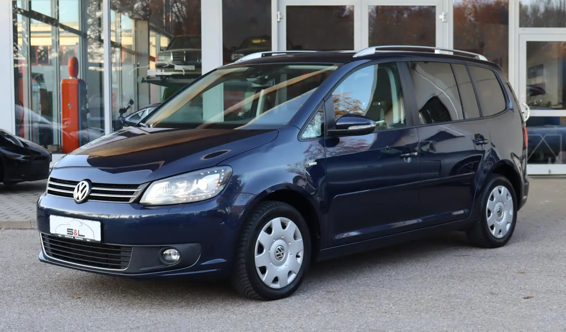 Volkswagen Touran Life 2.0TDI Xenon/Kamera/AHK/ 7-Sitzer Blu/Azzurro - 1