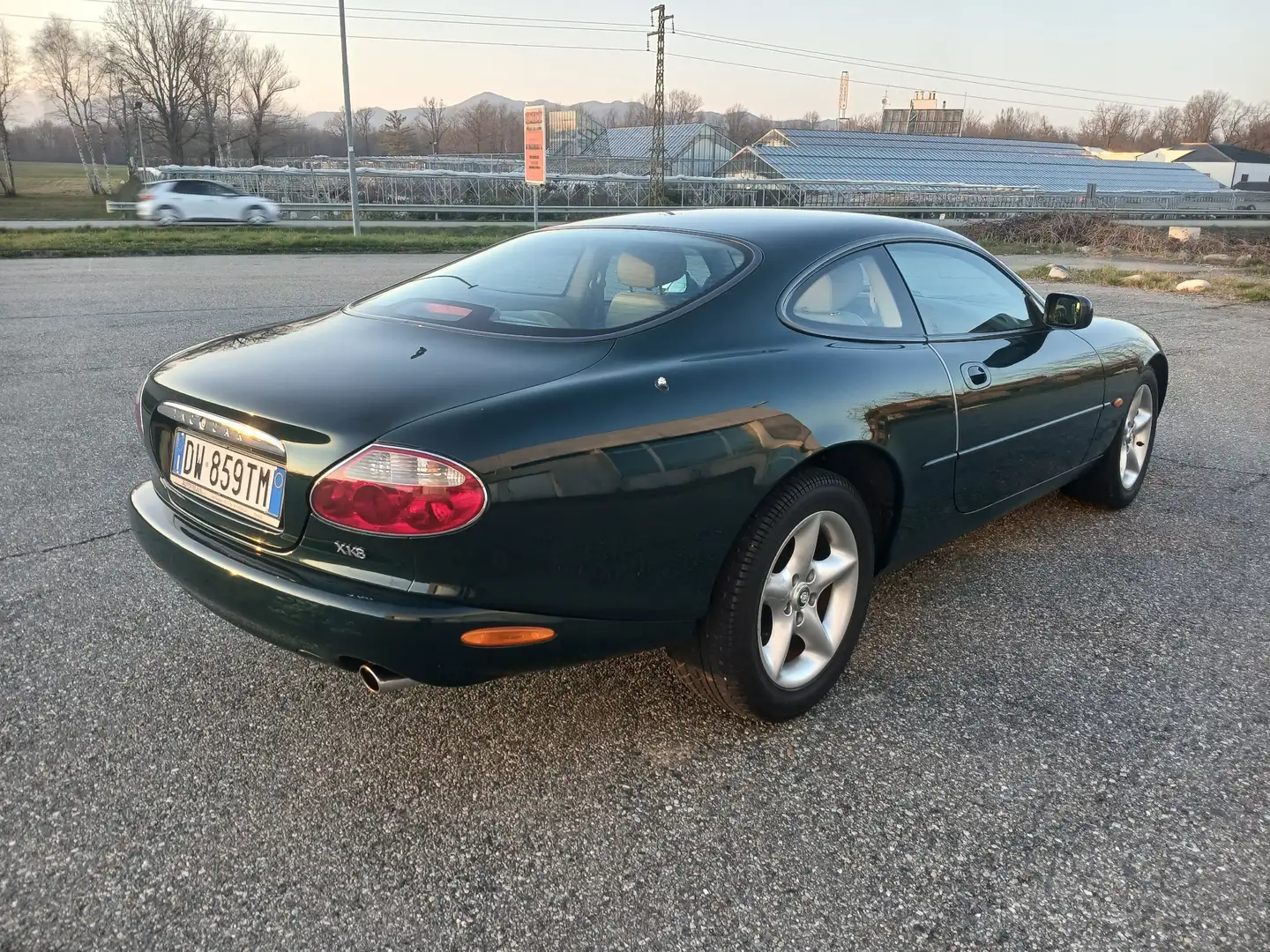 Jaguar XK8 Coupe - 2