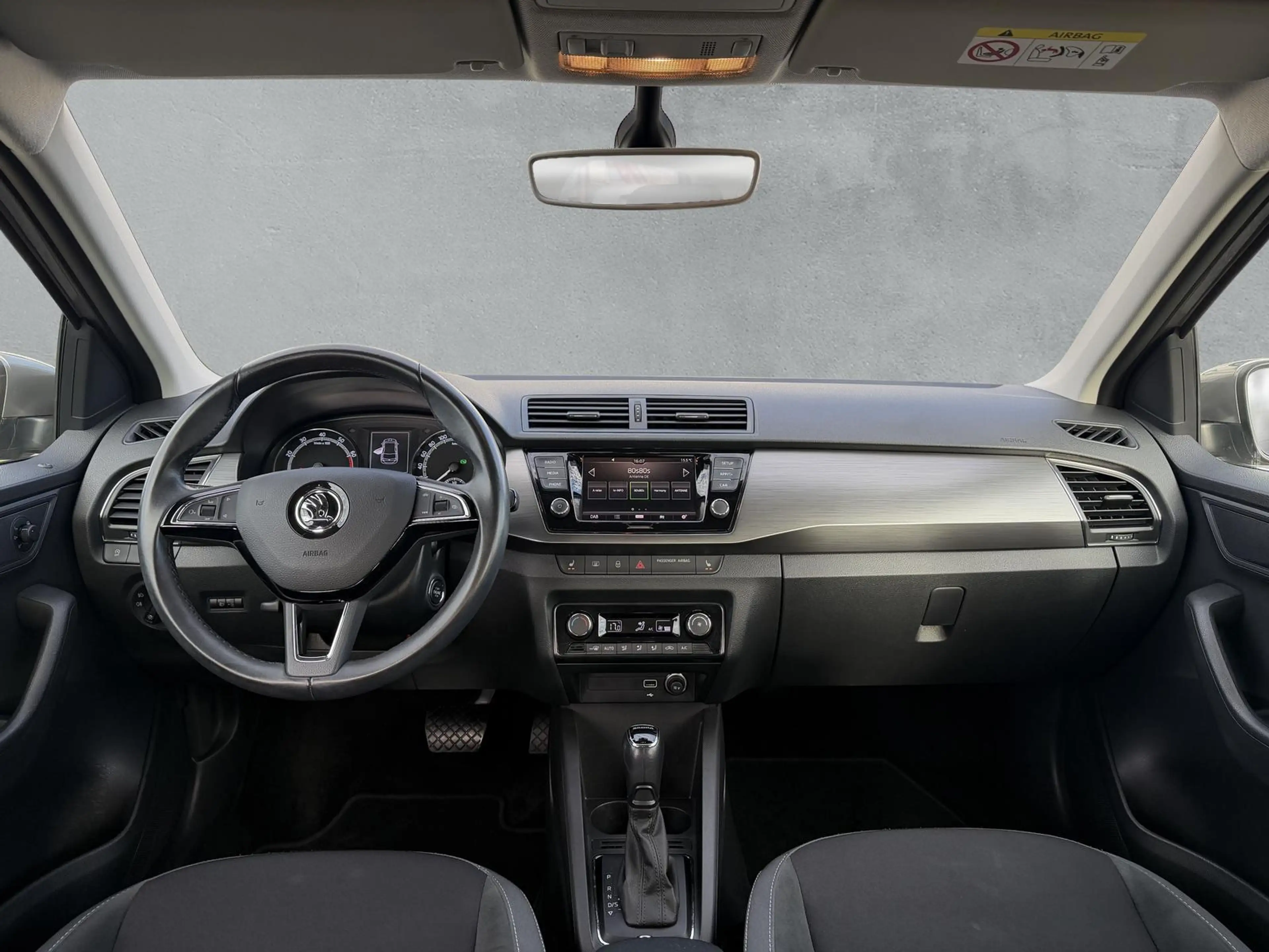 Skoda Fabia Style 28.000KM*AUTOMATIK*KEYLESS*KAMERA — photo 13