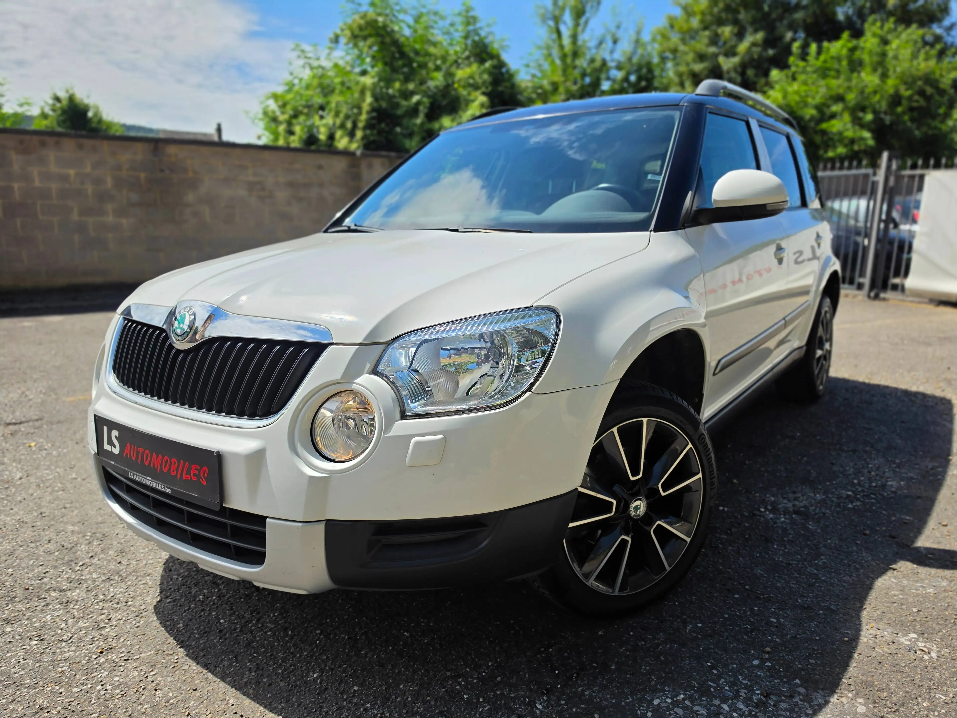 Skoda Yeti B2B*MARCHAND* 1.2 TSI DSG *Navi*A/CAuto*Cruise*1STHAND — photo 6