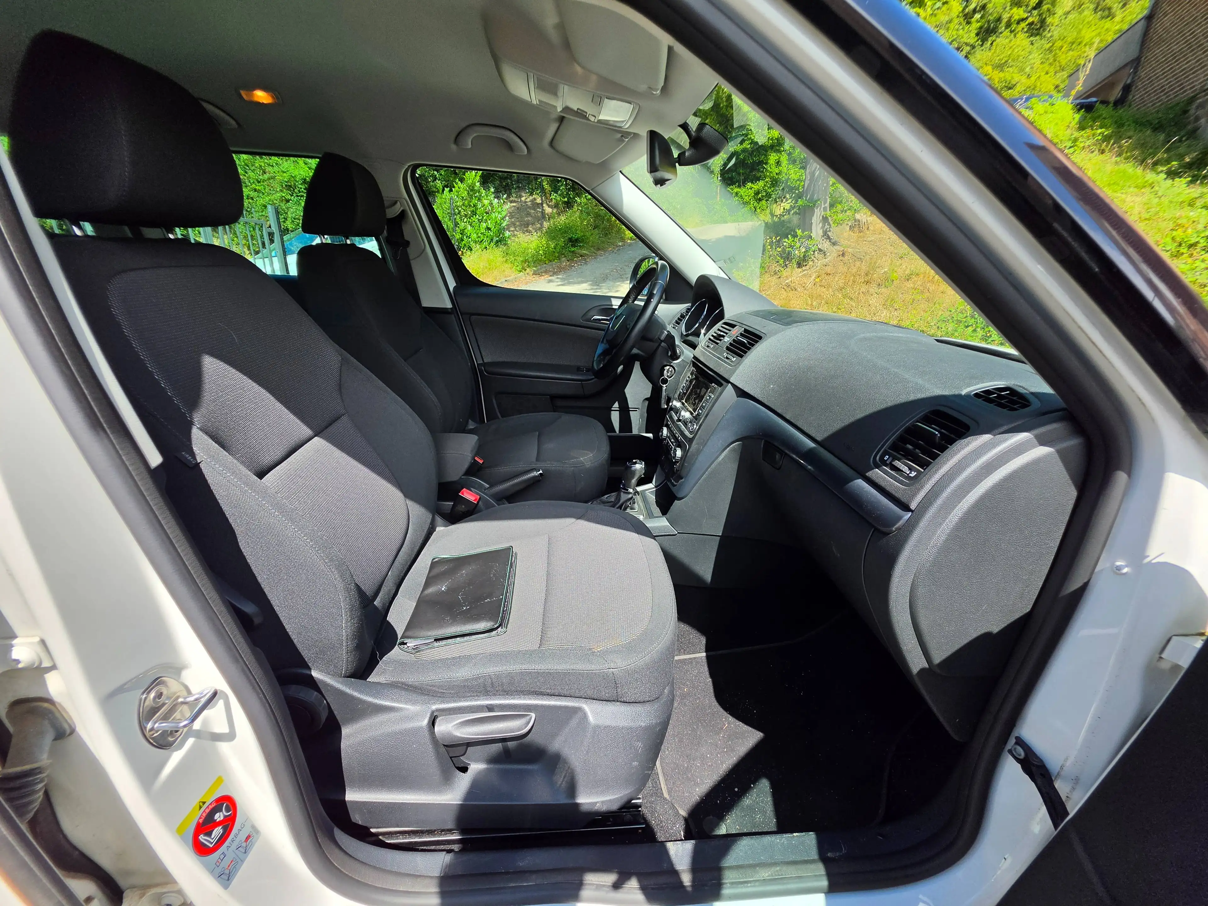 Skoda Yeti B2B*MARCHAND* 1.2 TSI DSG *Navi*A/CAuto*Cruise*1STHAND — photo 8