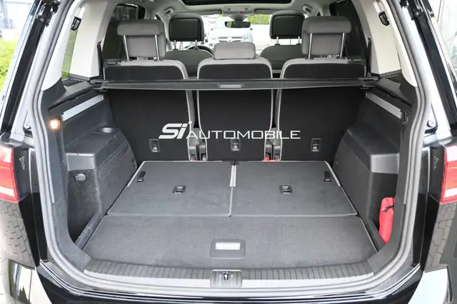 Volkswagen Touran view 15