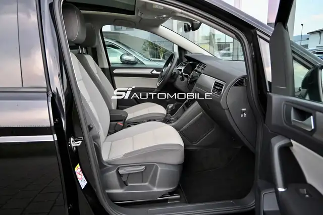 Volkswagen Touran view 12