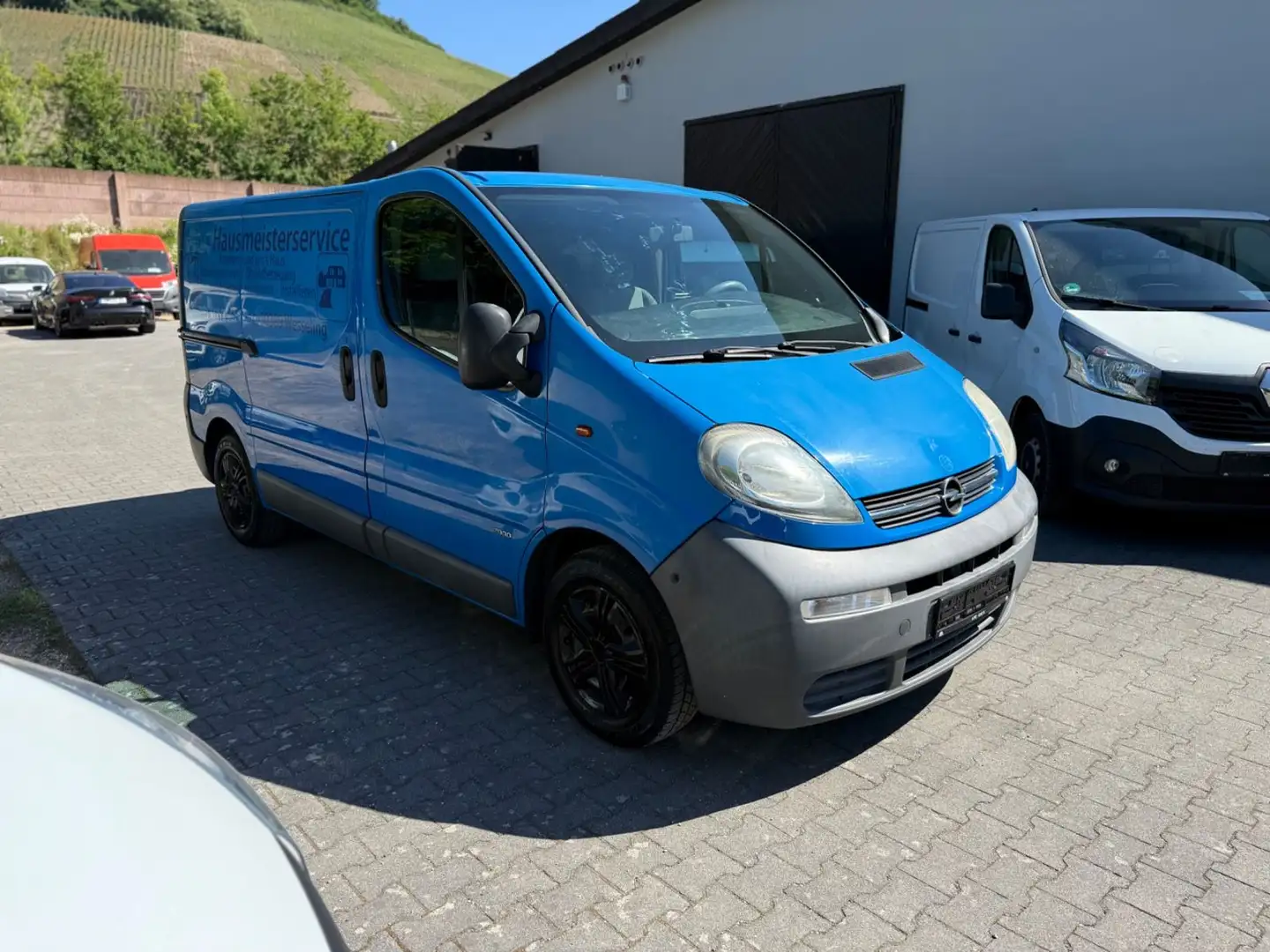 Opel Vivaro Kasten L1 Klima,AHK,Grüne Plakette Modrá - 2