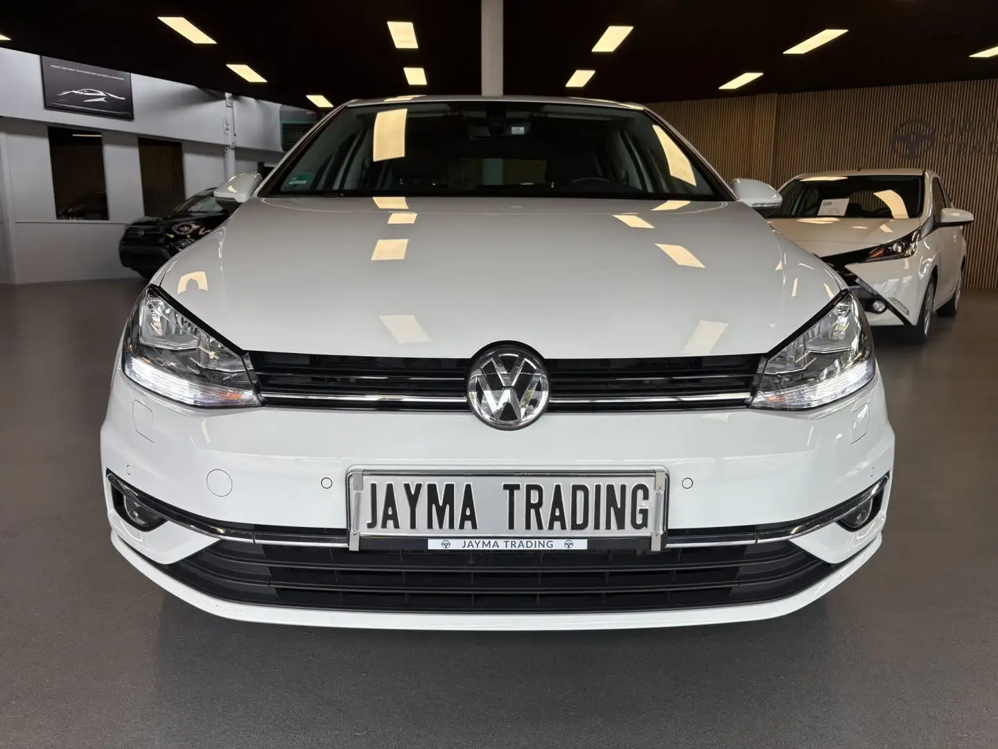 Volkswagen Golf 1.0 TSI Comfortline , Sound !! Blanc - 2