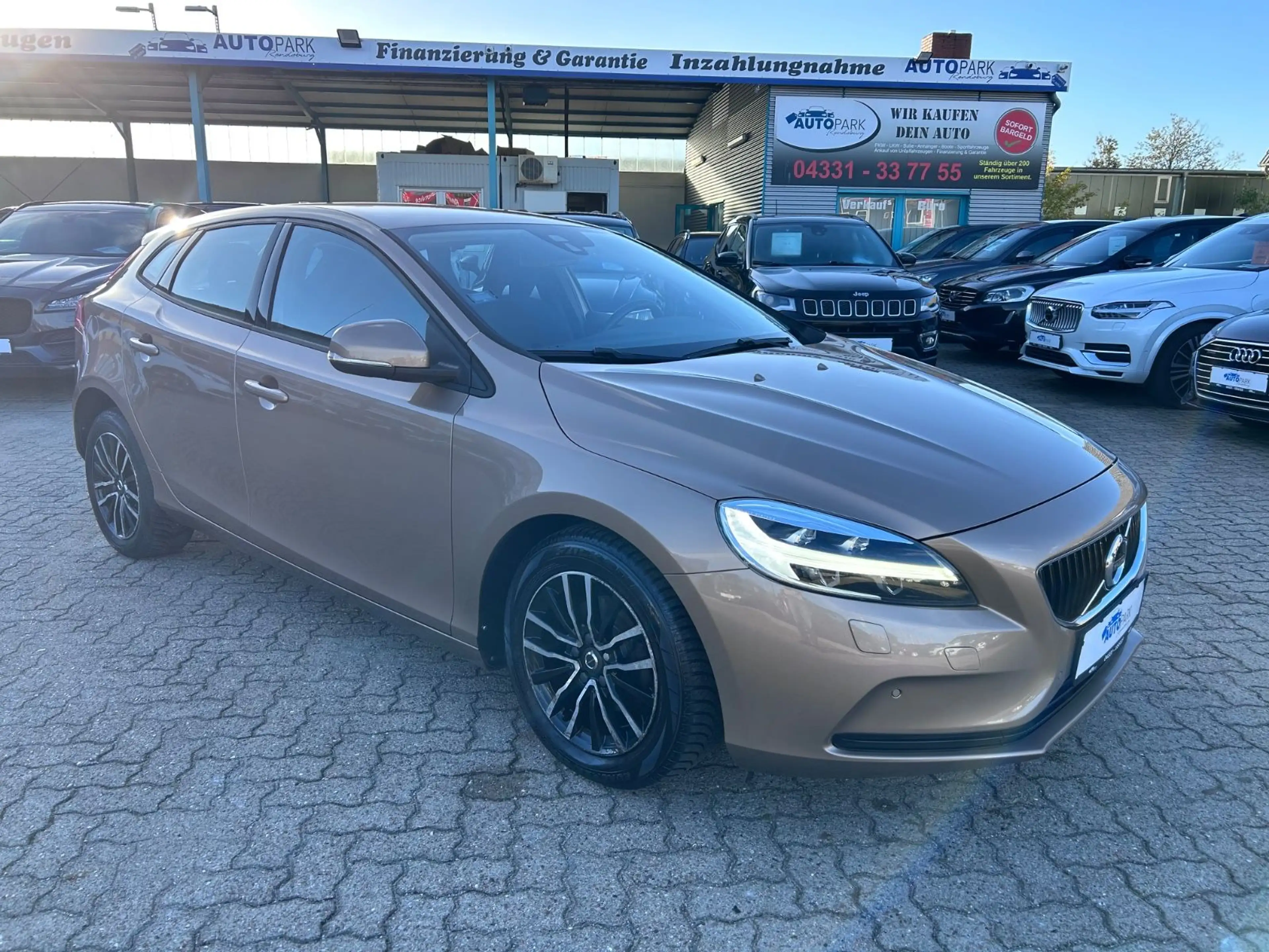 Volvo V40 Momentum*NAVI* — photo 5