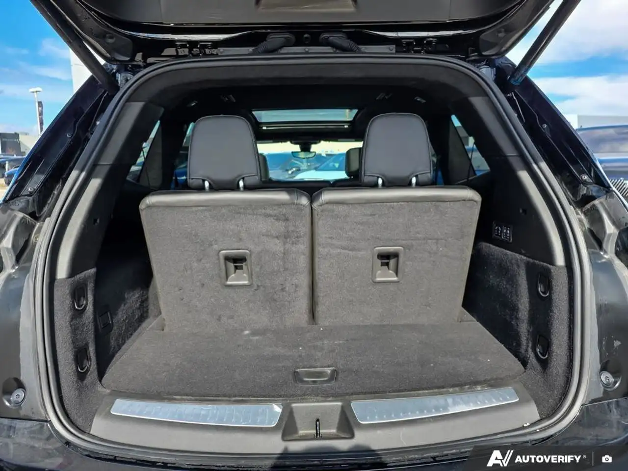 Cadillac XT6 снимка Cadillac XT6