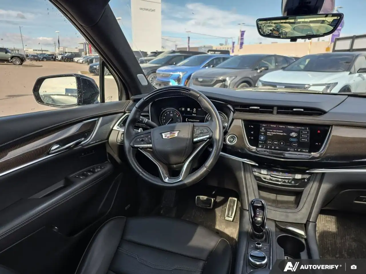 Cadillac XT6 снимка Cadillac XT6