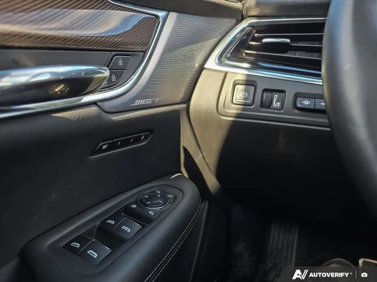 Cadillac XT6 снимка Cadillac XT6