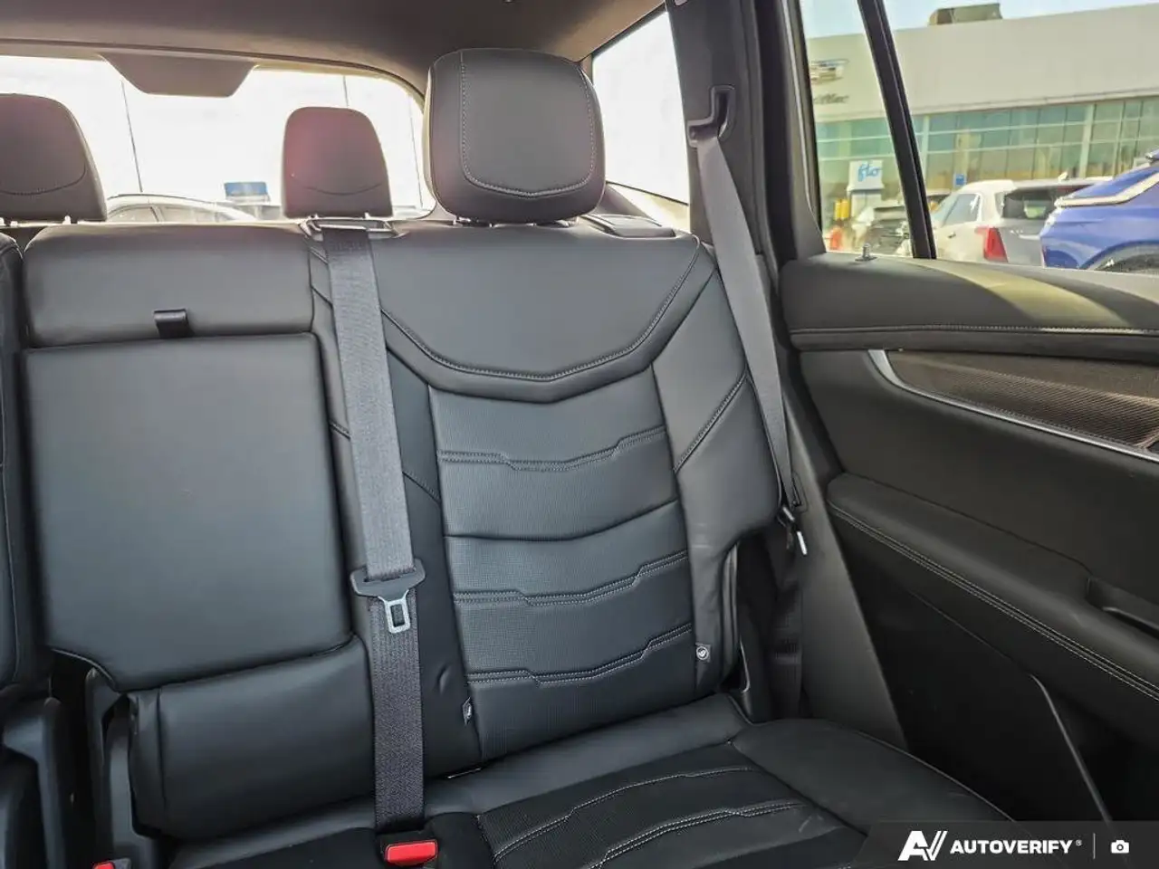 Cadillac XT6 снимка Cadillac XT6