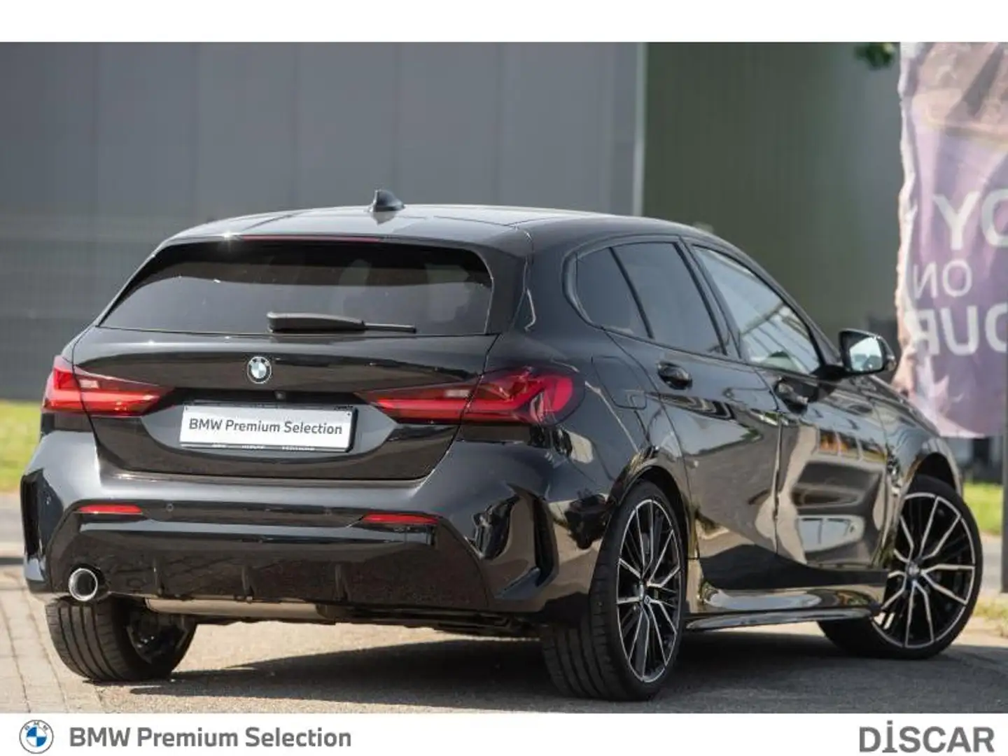 BMW 116 Kit M Sport BMW 116d Kit M Sport Zwart - 2