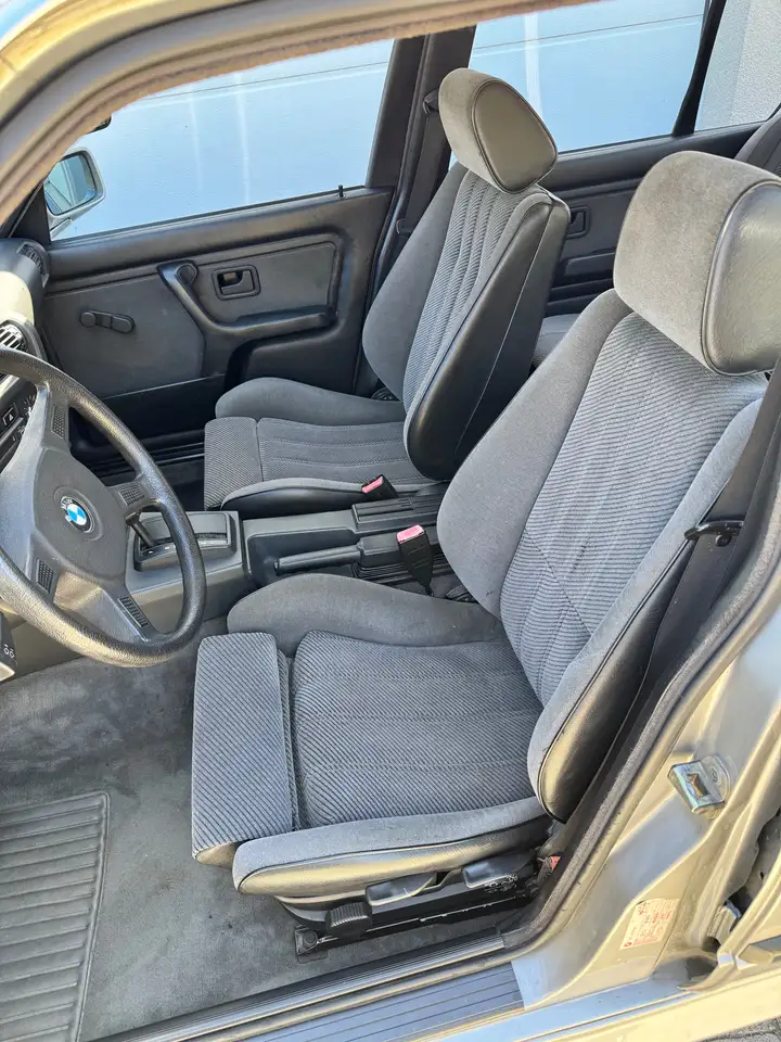 BMW 325i 4WD, foto 5