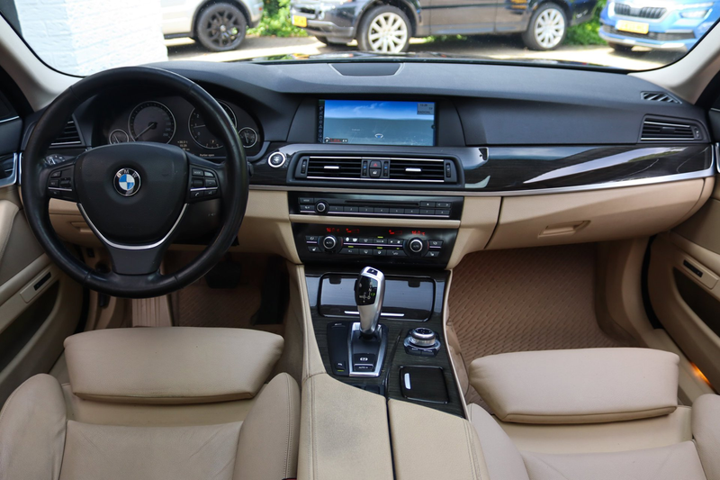 BMW 550 5-serie 550i High Executive PANO MEMORY VASTE PRIJ — photo 11