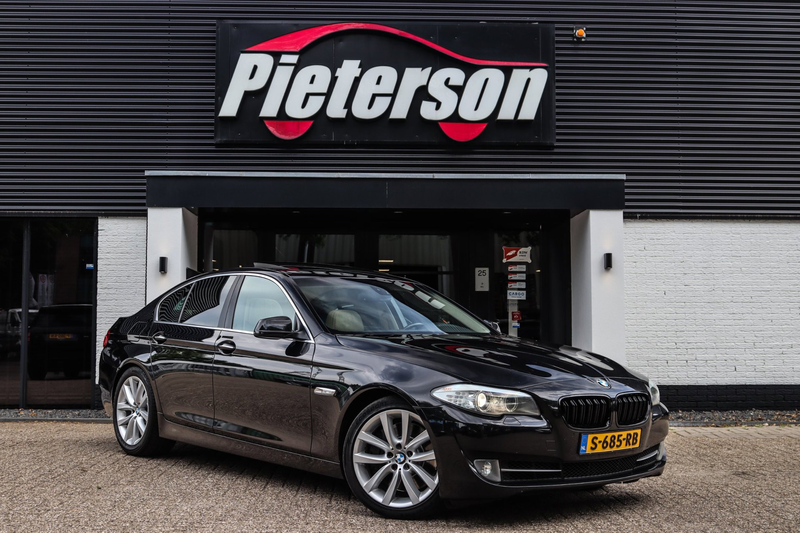 BMW 550 5-serie 550i High Executive PANO MEMORY VASTE PRIJ