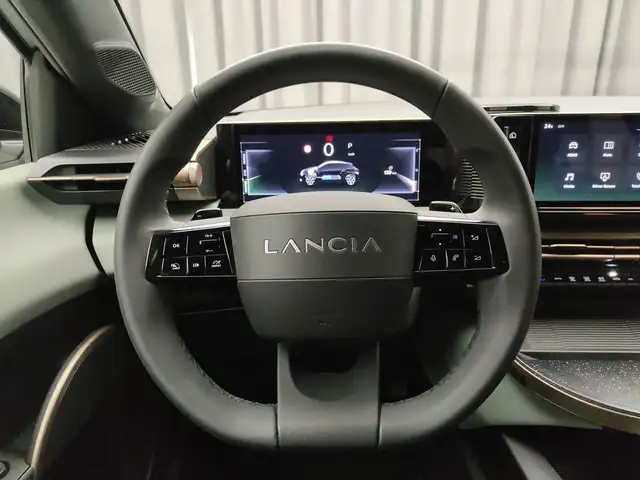 Lancia Ypsilon view 10