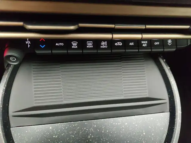 Lancia Ypsilon view 18