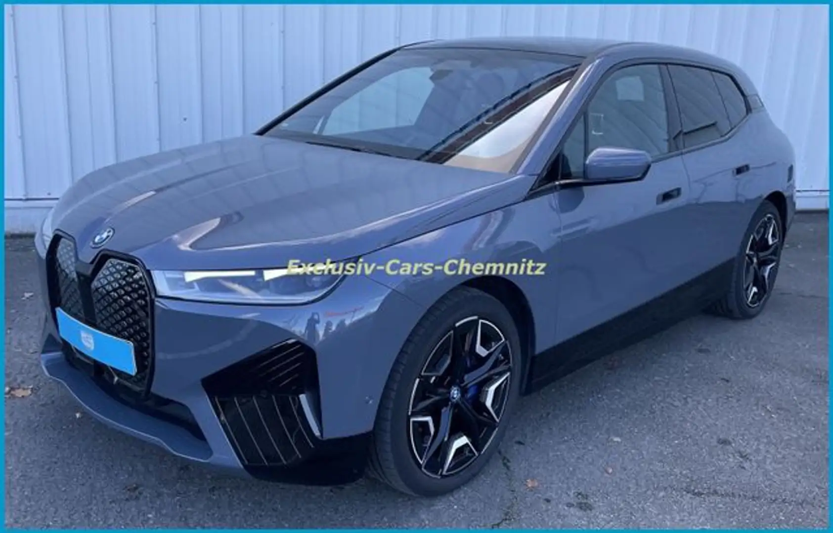 BMW iX 40 xDrive Sport AHK H/K Garantie unfallfrei I Gris - 2