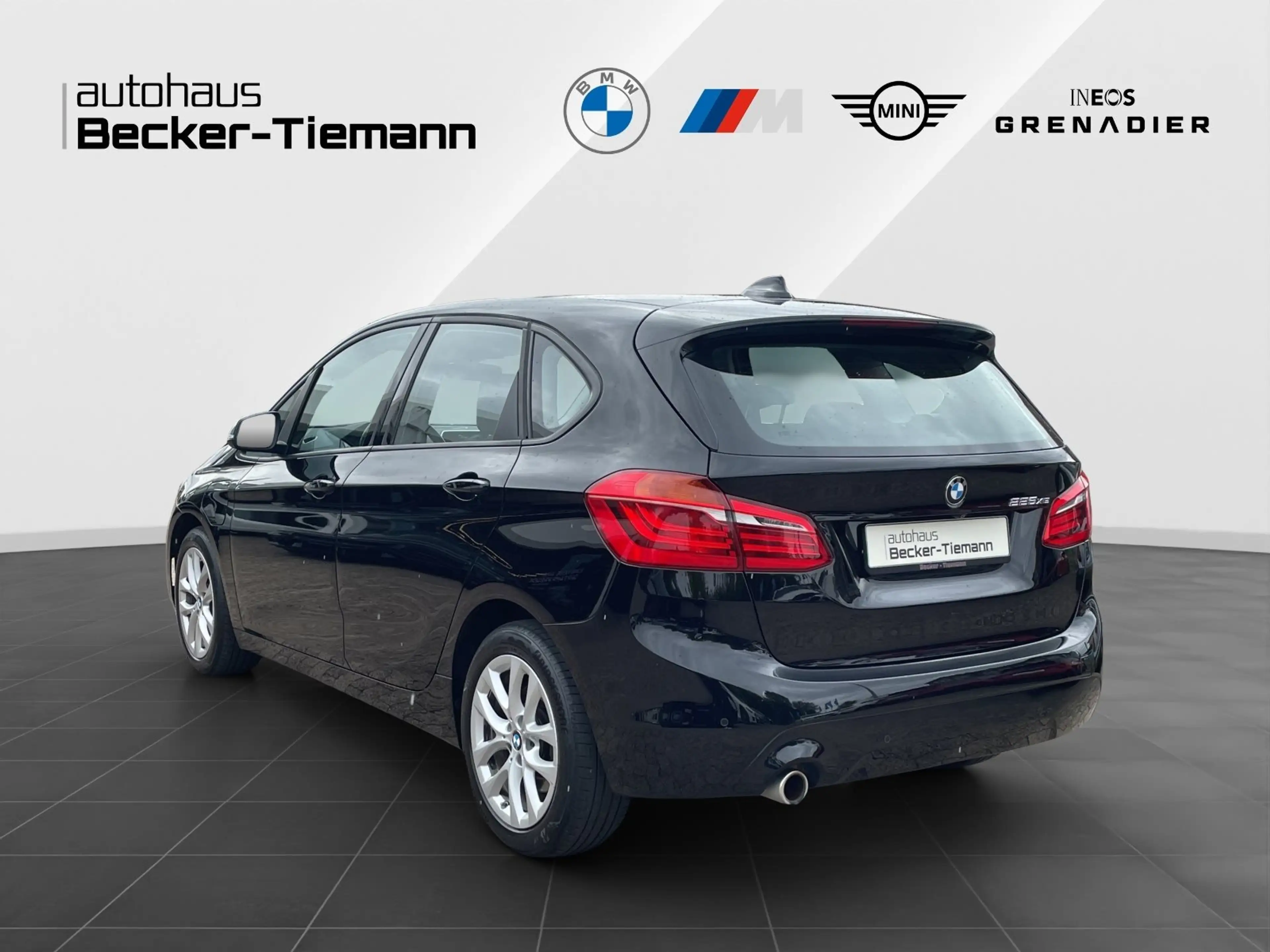 BMW 225 xe Active Tourer/ RFK/ Navigation/ LED — photo 5