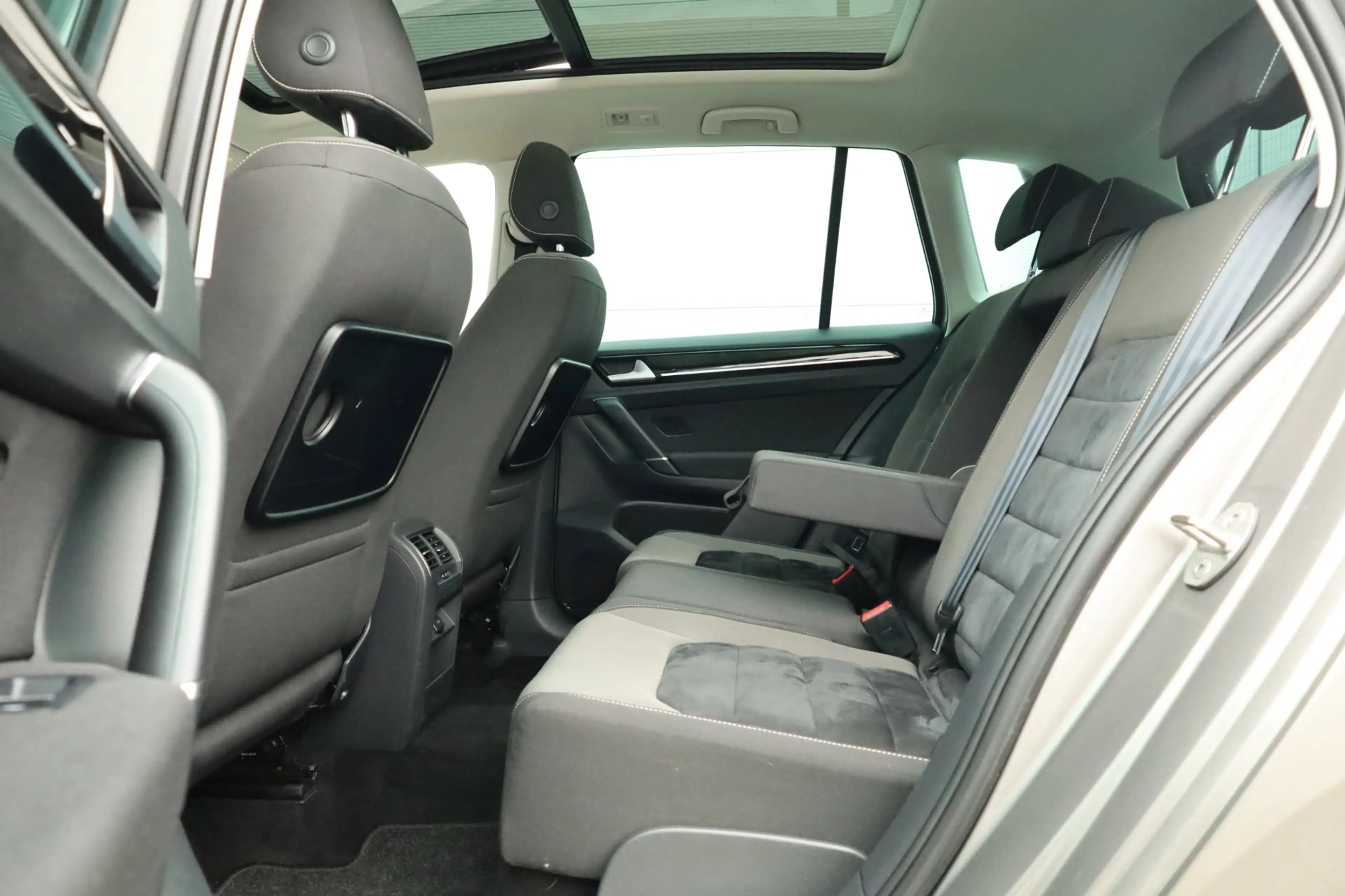 Volkswagen Golf Sportsvan 1.4 TSI Highline Pano Trekhaak — photo 13