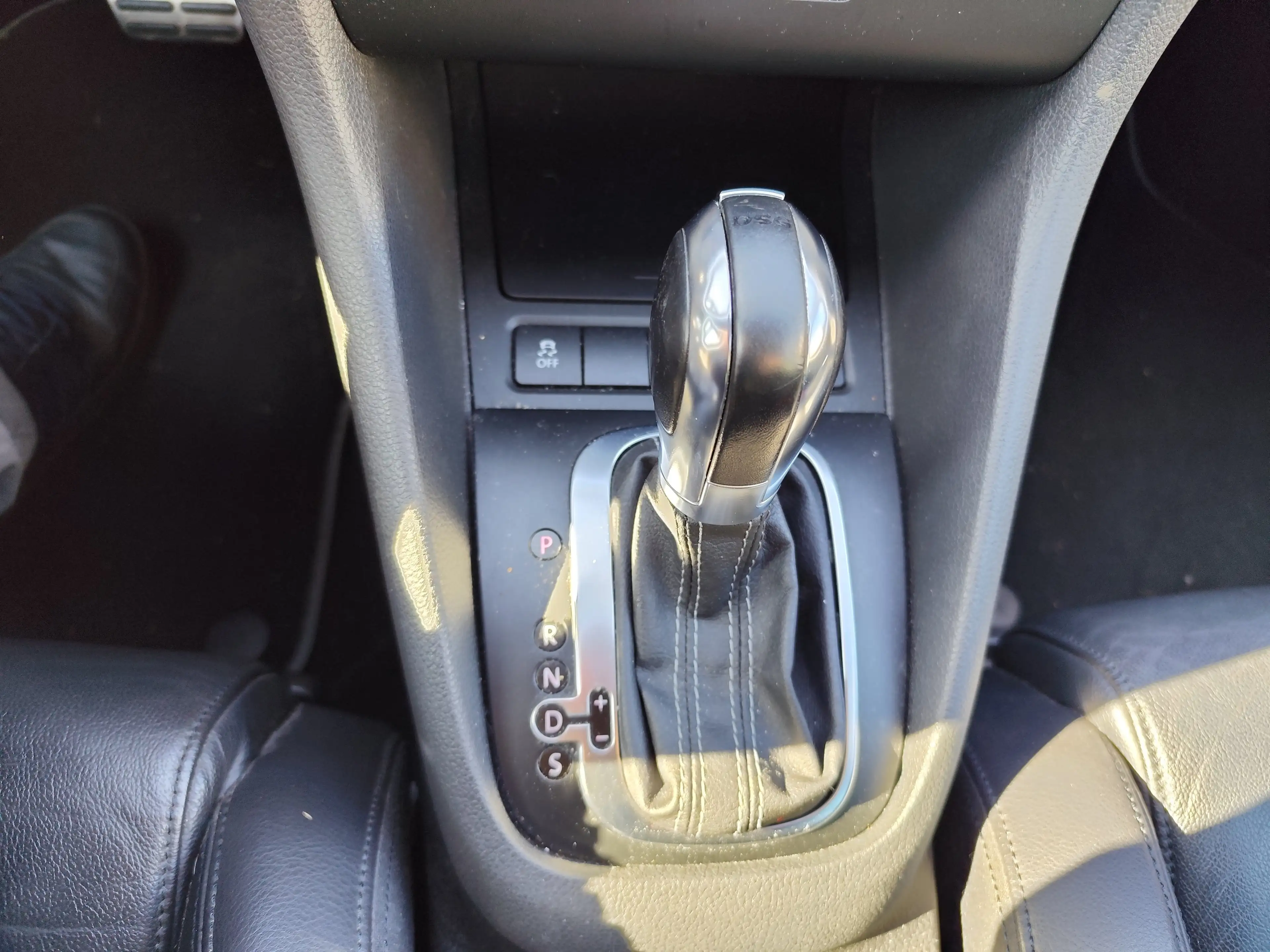 Volkswagen Golf R 4Motion Automatik 386 PS — photo 15
