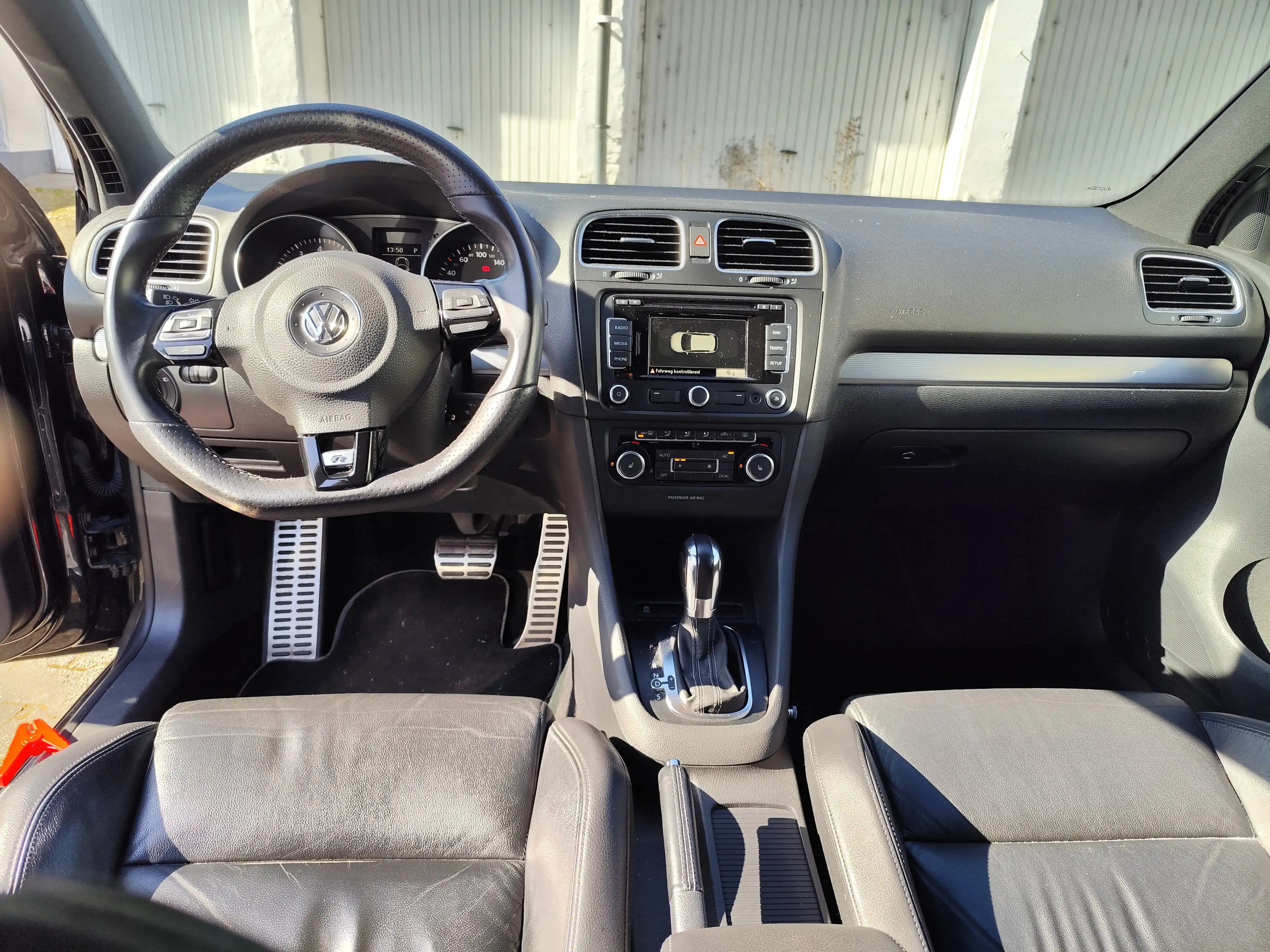 Volkswagen Golf R 4Motion Automatik 386 PS — photo 13