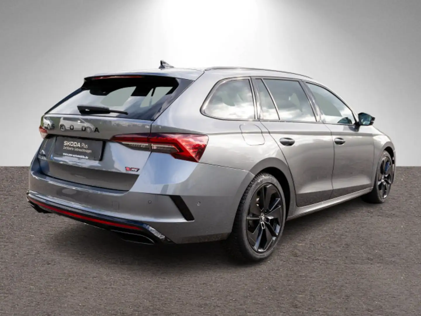 Skoda Octavia Combi RS 2.0TSI LED Nav RFK HUD PANO ACC Gris - 2