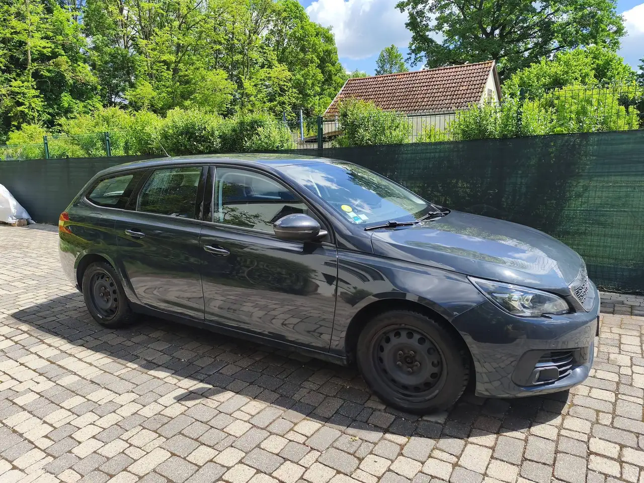 Peugeot 308 SW BlueHDi 130ch active