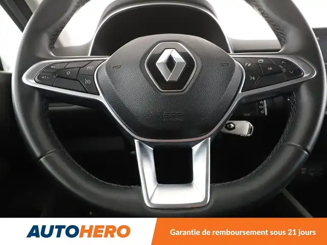 Renault Clio view 19