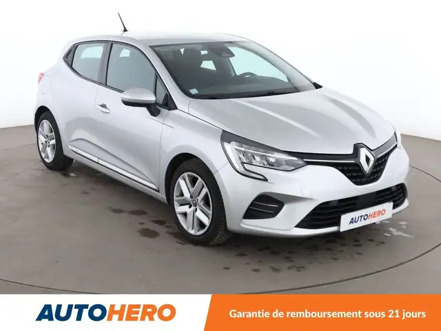 Renault Clio view 8