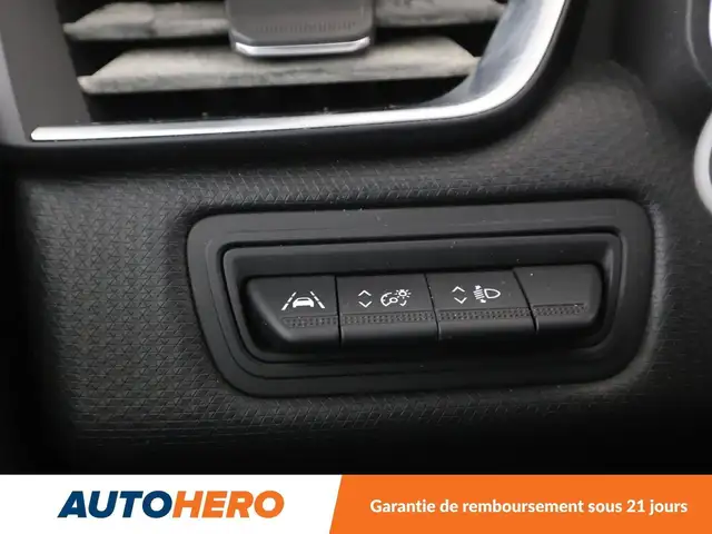 Renault Clio view 30