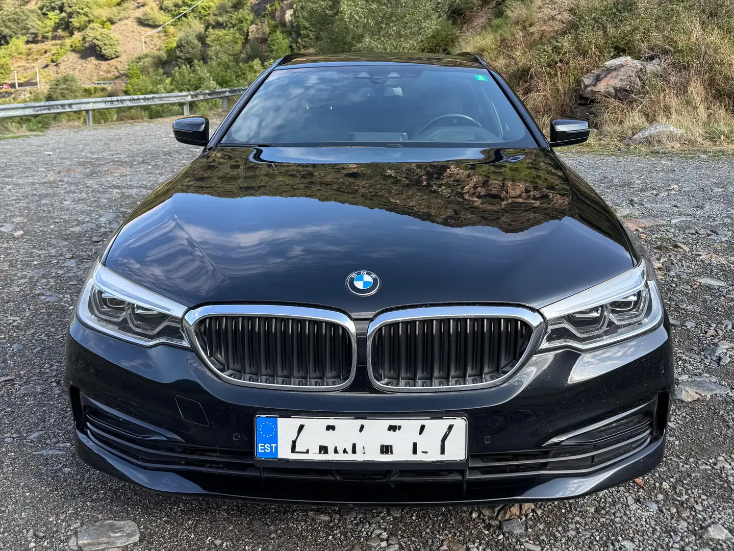 BMW 540 540d Touring xDrive Negro - 2