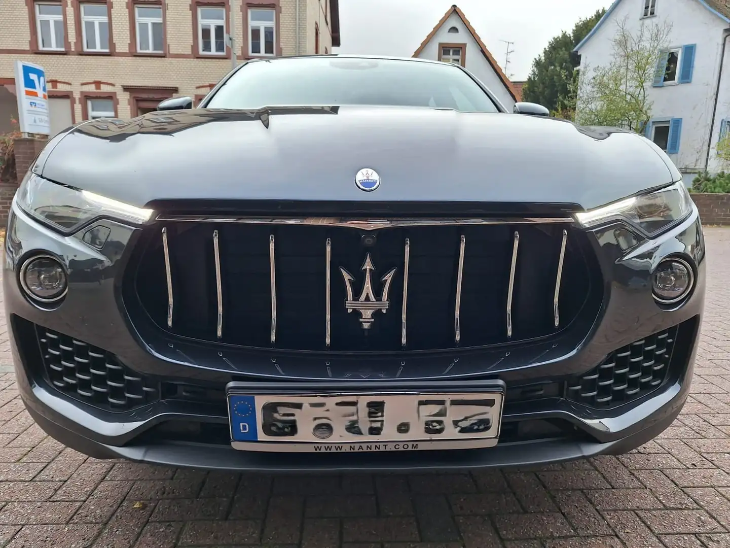 Maserati Levante Levante SUV Schwarz - 1