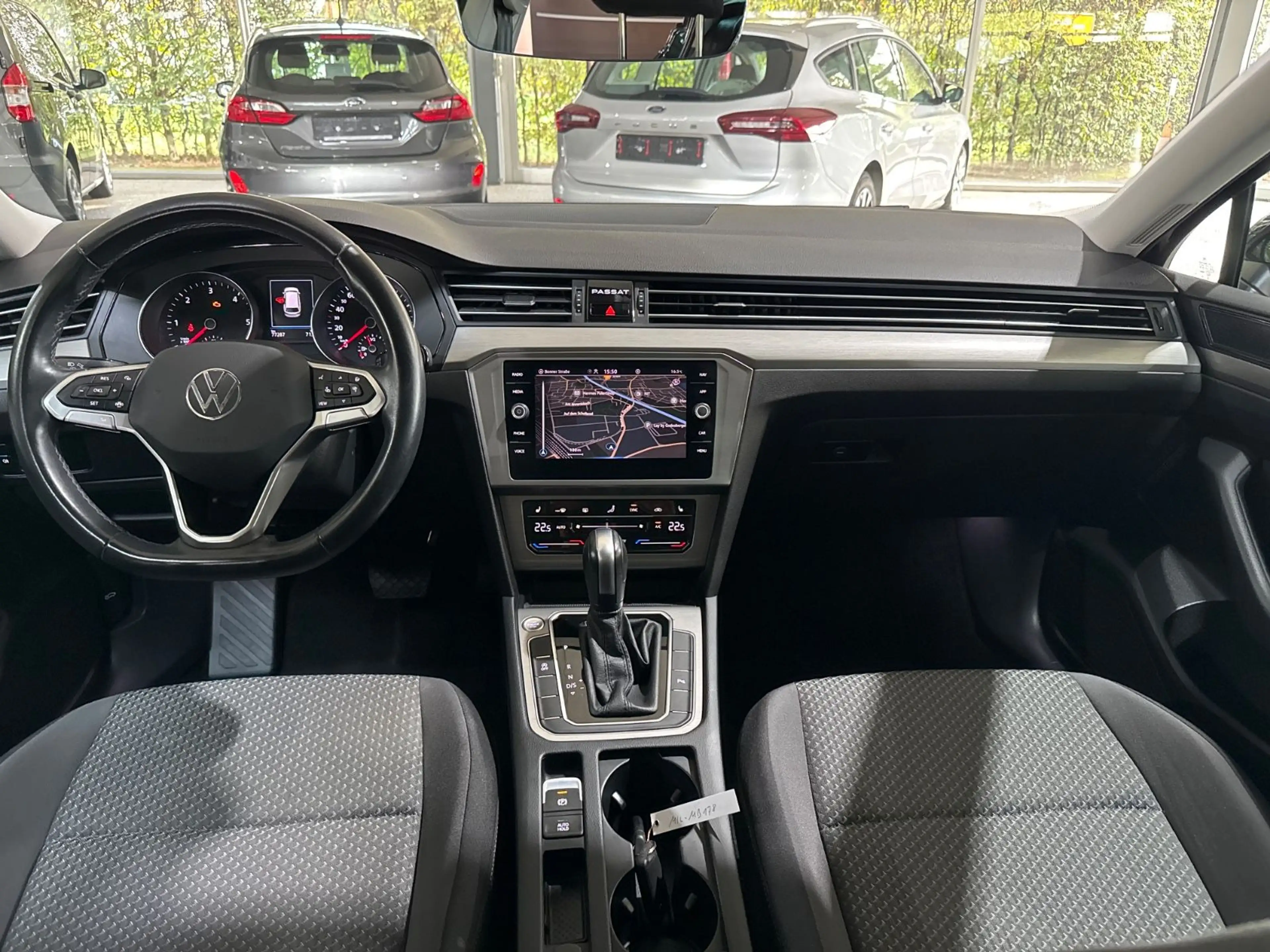 Volkswagen Passat Variant 2.0TDI Aut. AHK Navi LED RfK — photo 3