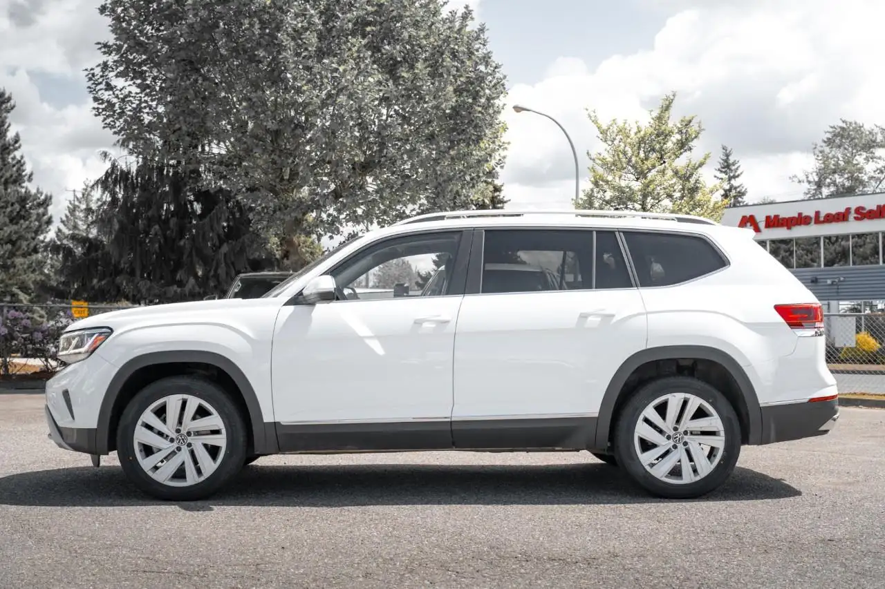 Volkswagen Atlas снимка Volkswagen Atlas