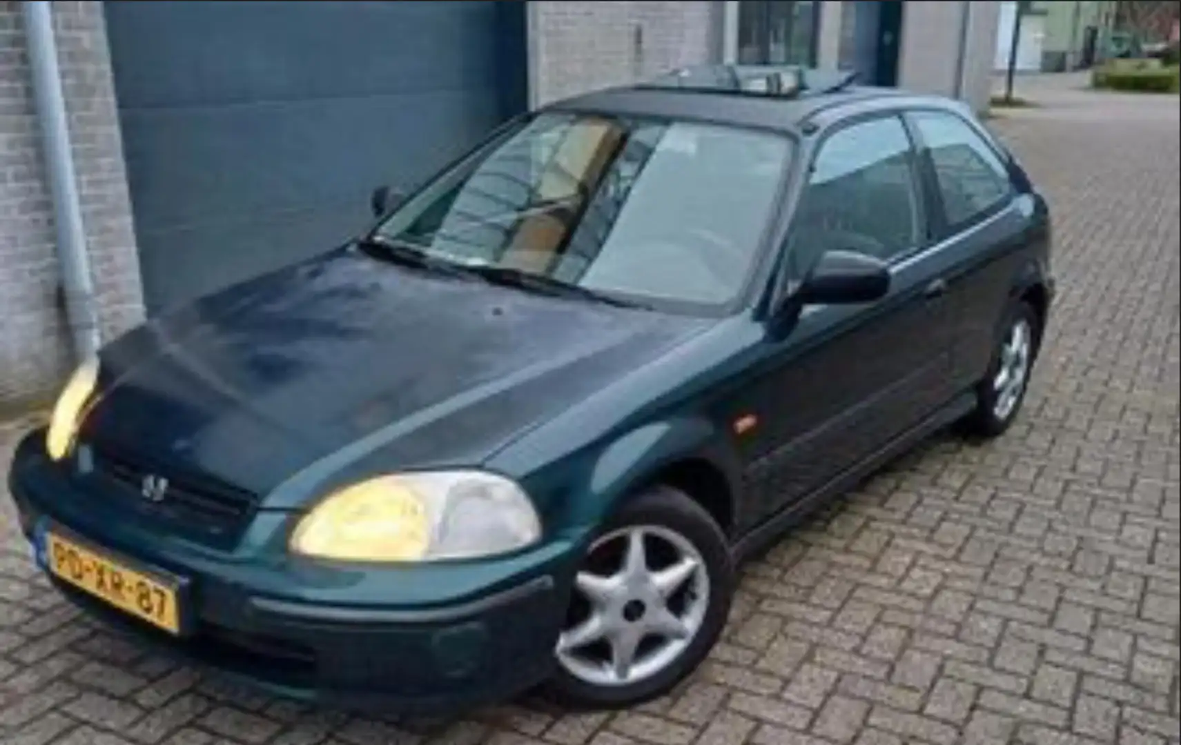 Honda Civic 1.5i - 1