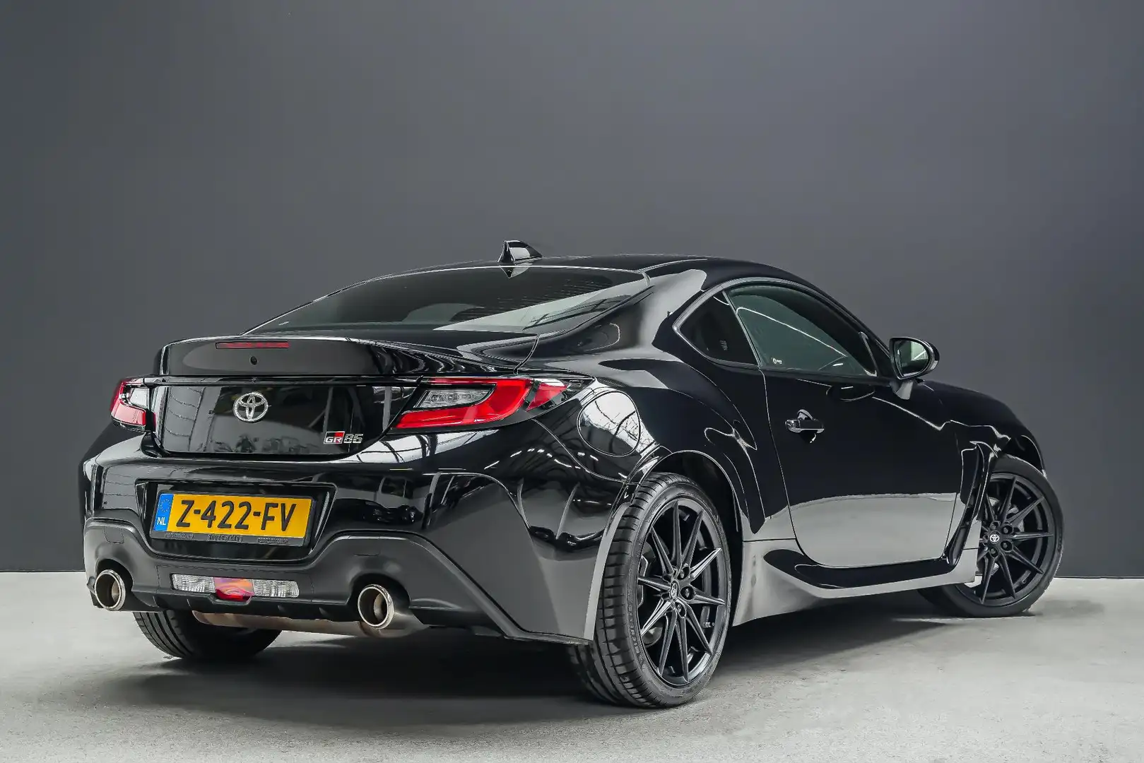 Toyota GR86 235pk 2.4 Premium Handgeschakeld |Apple Carplay|bl Czarny - 2