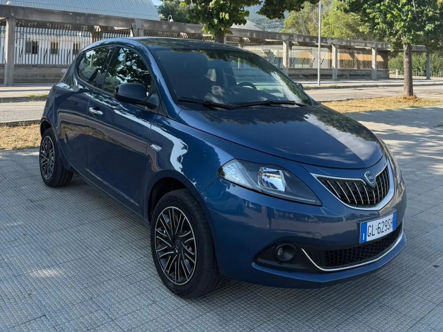 Lancia Ypsilon Ypsilon III 2021 1.0 firefly hybrid Silver Plus s Bleu - 1