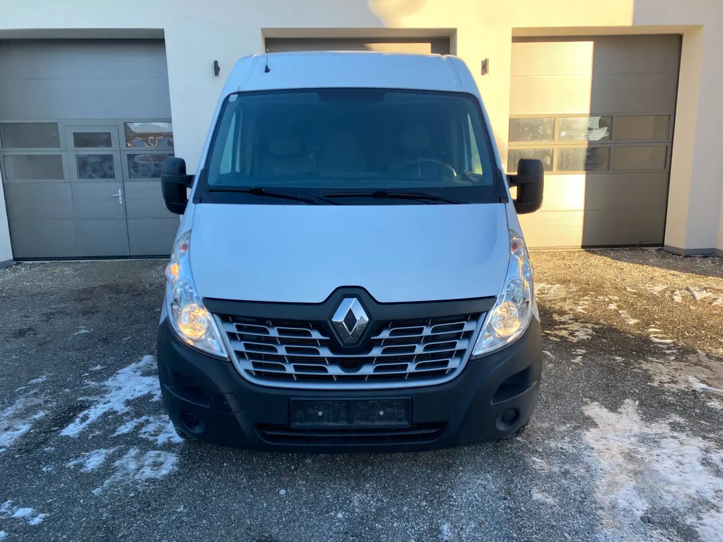 Renault Master 2.3 dCi L2H2 HKa Weiß - 2